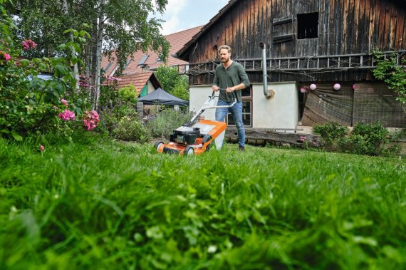 RM 650 T Maşină de tuns iarba pe benzină